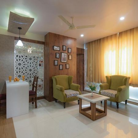 Hotel Monarch International Bangalore Ngoại thất bức ảnh