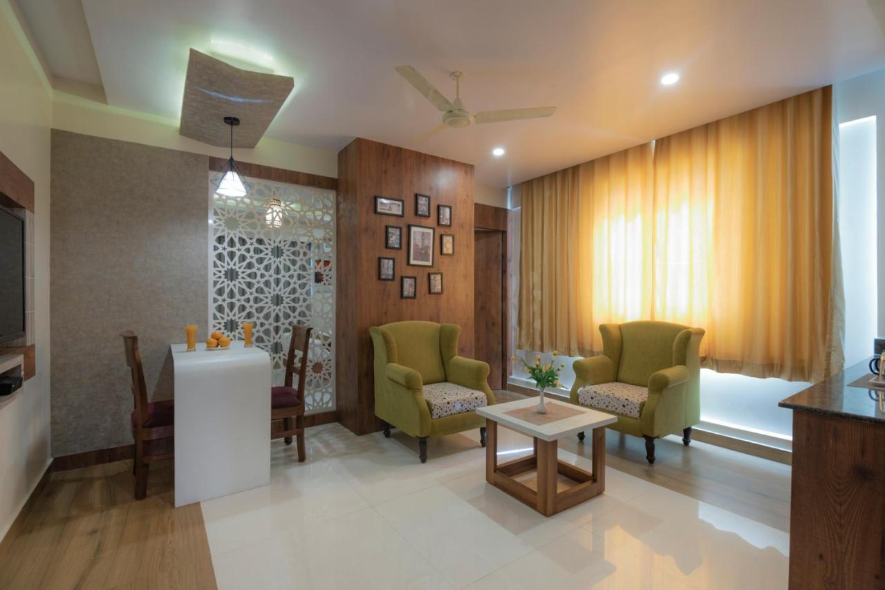 Hotel Monarch International Bangalore Ngoại thất bức ảnh