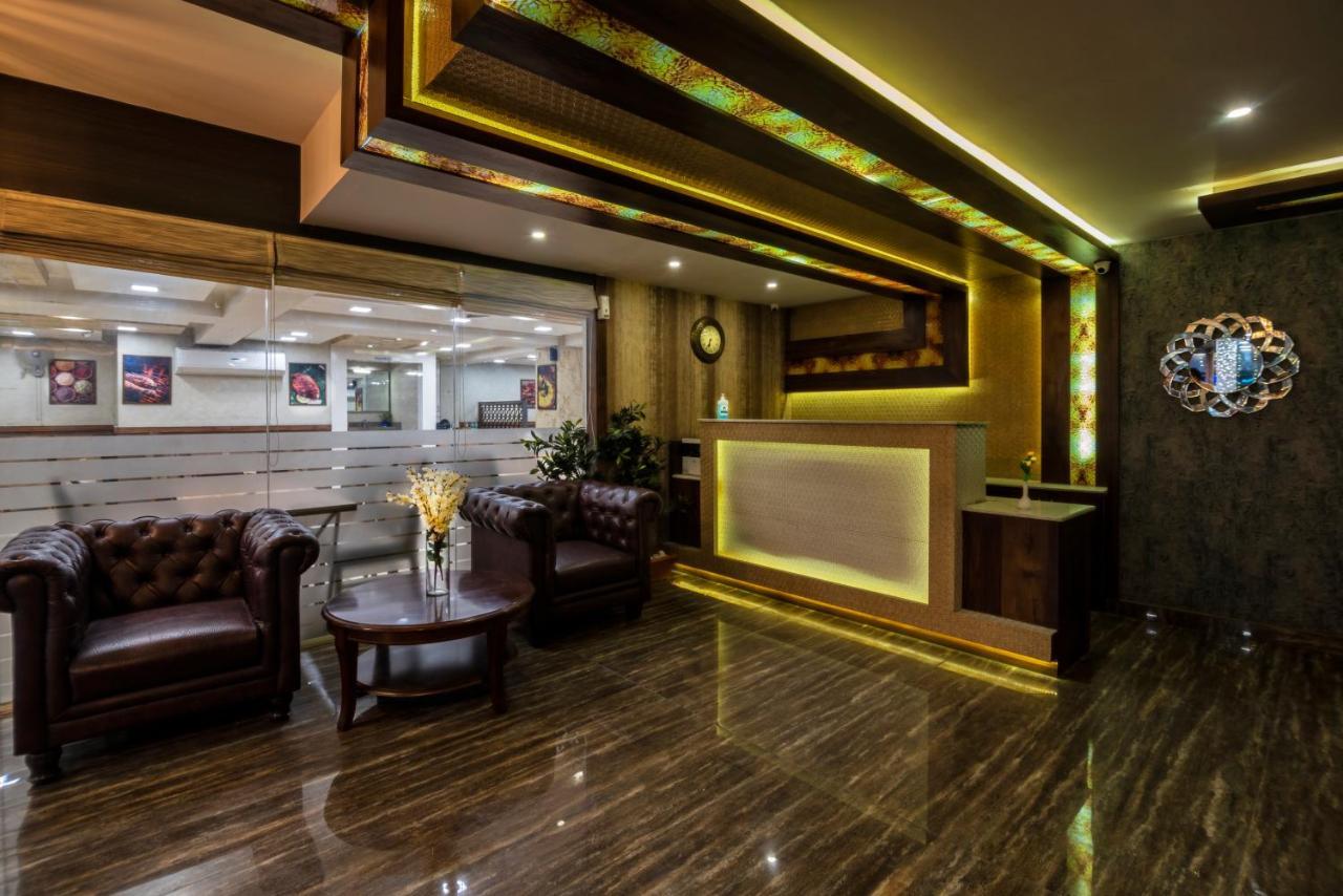Hotel Monarch International Bangalore Ngoại thất bức ảnh