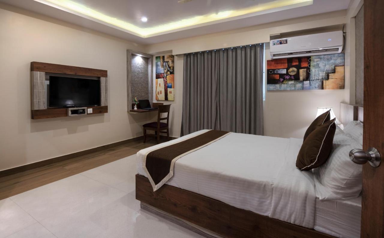 Hotel Monarch International Bangalore Ngoại thất bức ảnh