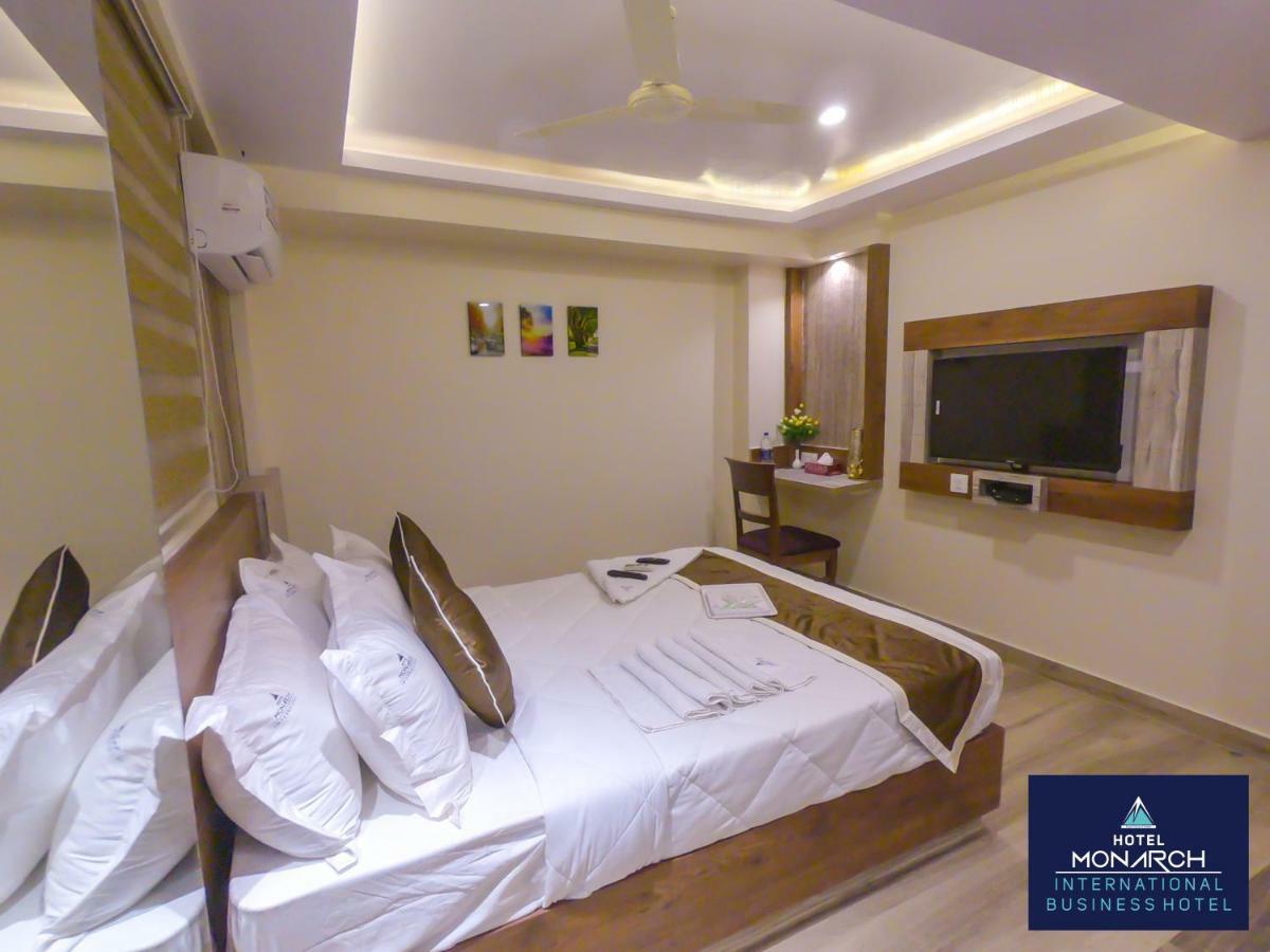 Hotel Monarch International Bangalore Ngoại thất bức ảnh