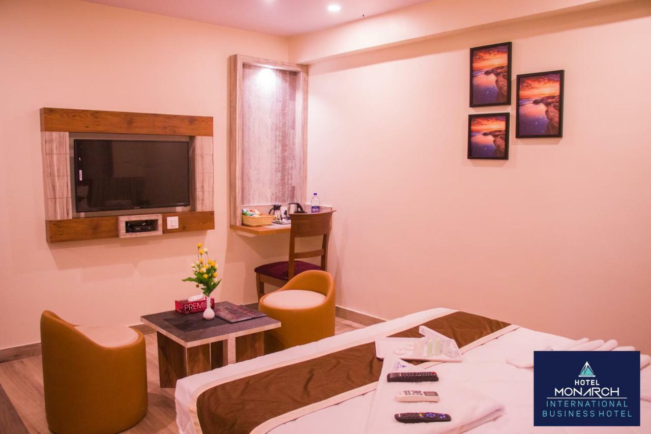Hotel Monarch International Bangalore Ngoại thất bức ảnh