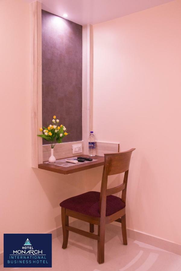 Hotel Monarch International Bangalore Ngoại thất bức ảnh