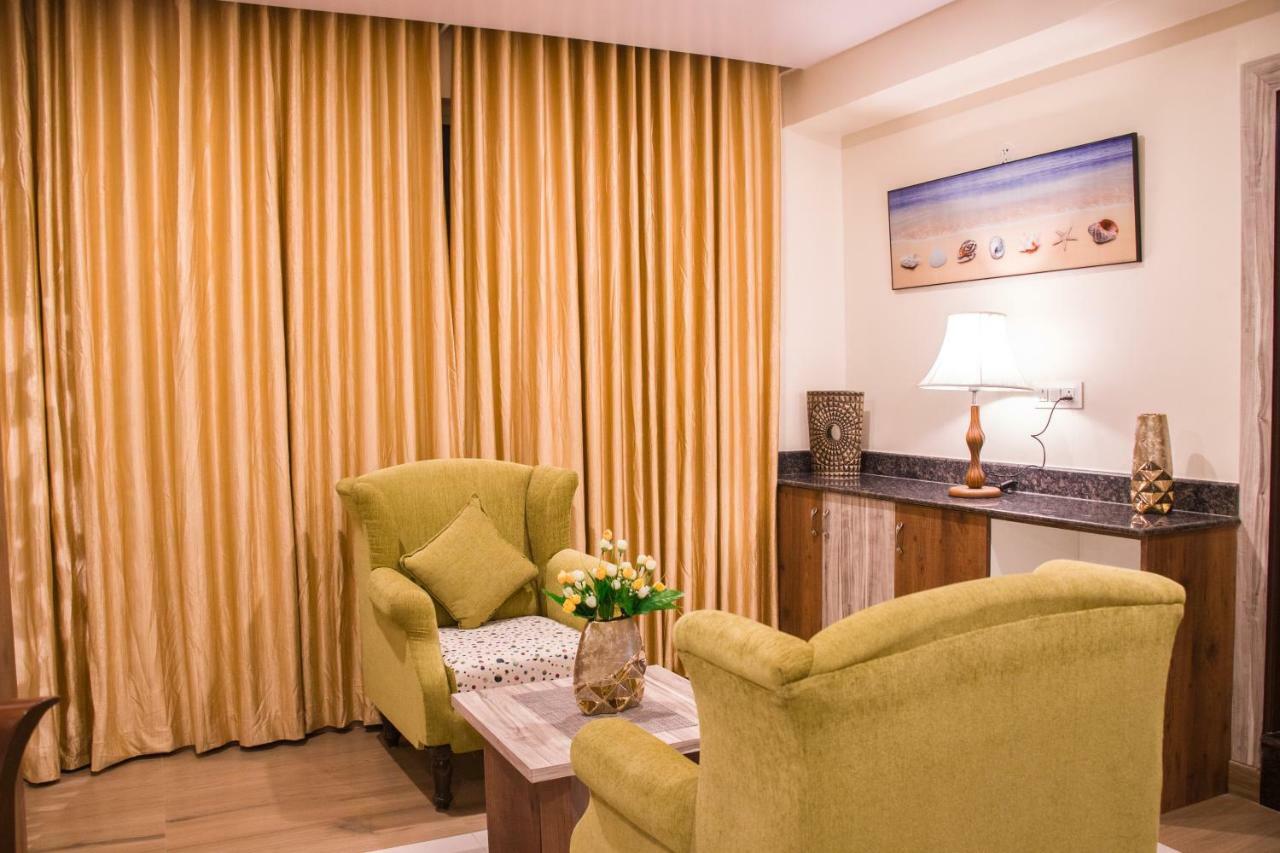 Hotel Monarch International Bangalore Ngoại thất bức ảnh