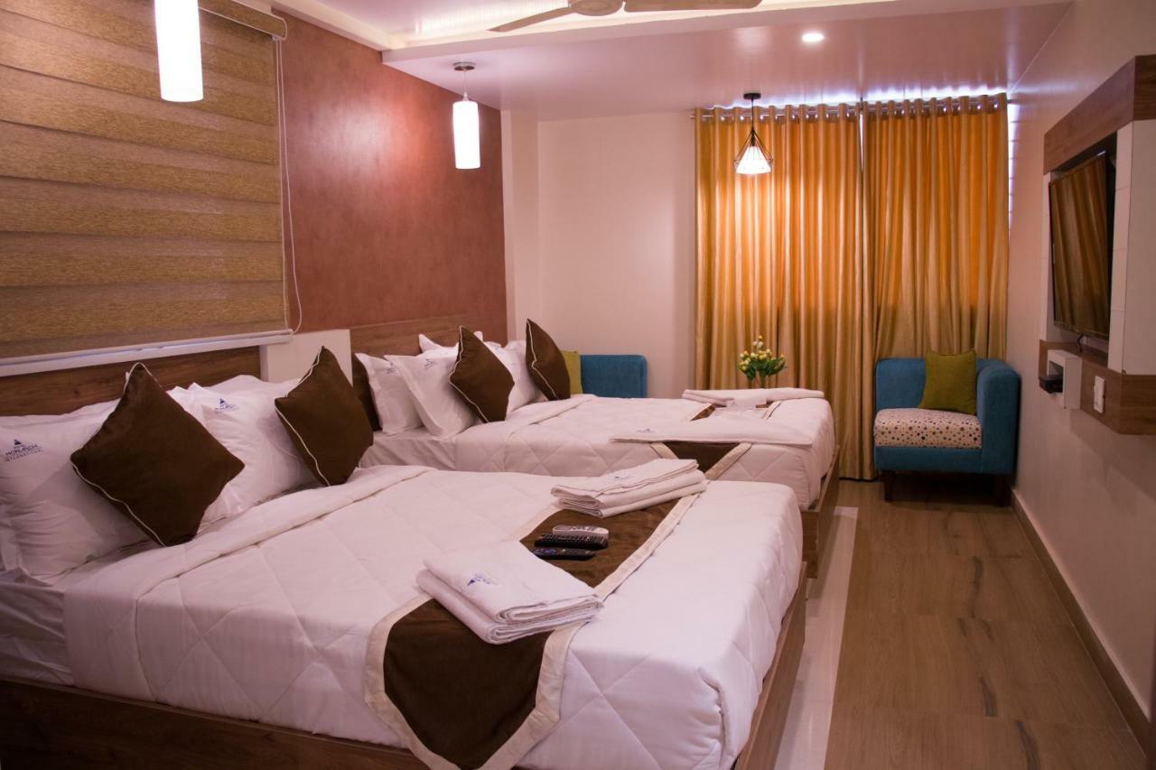 Hotel Monarch International Bangalore Ngoại thất bức ảnh
